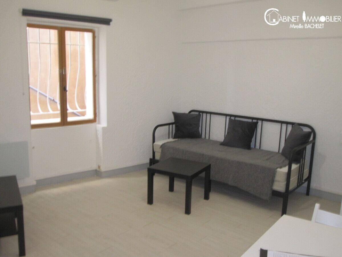 Location Appartement CEYRESTE