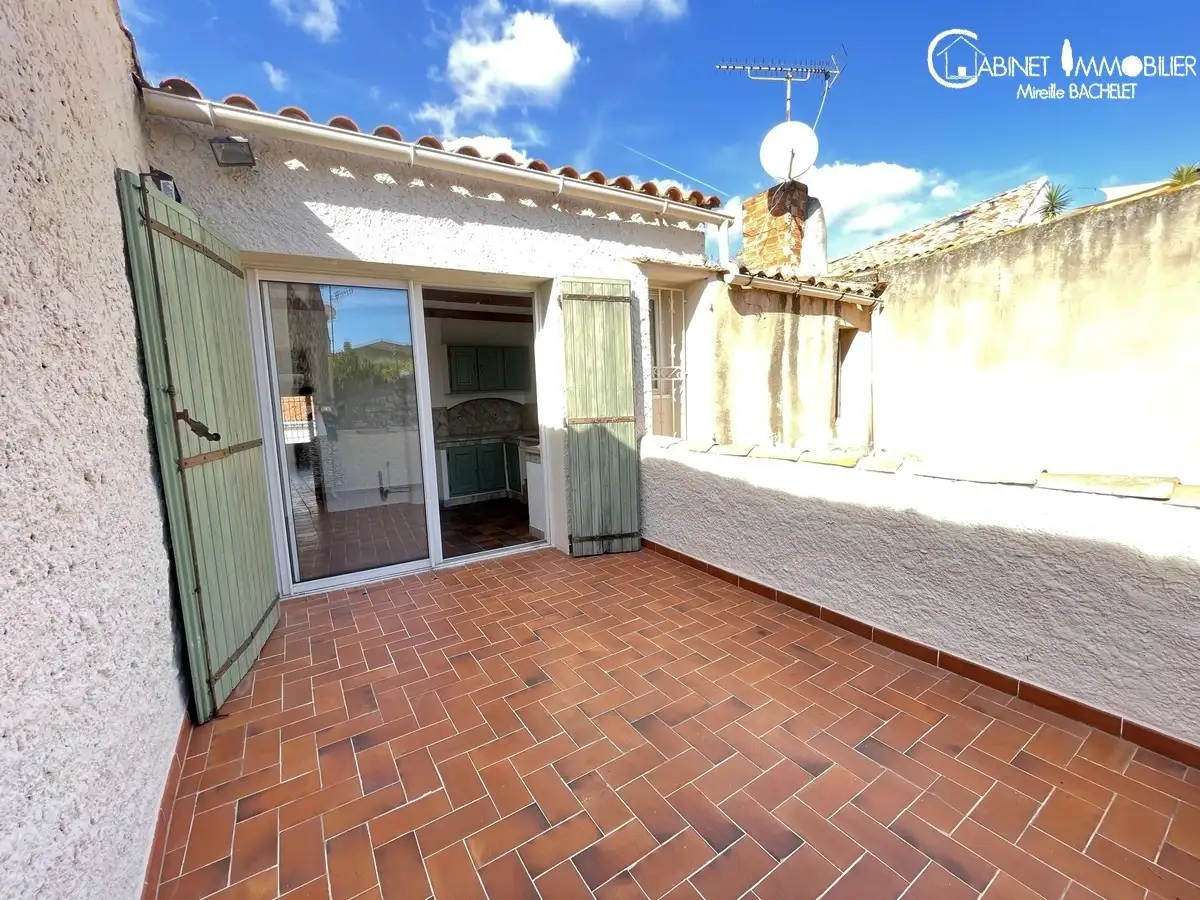 Appartement - CEYRESTE