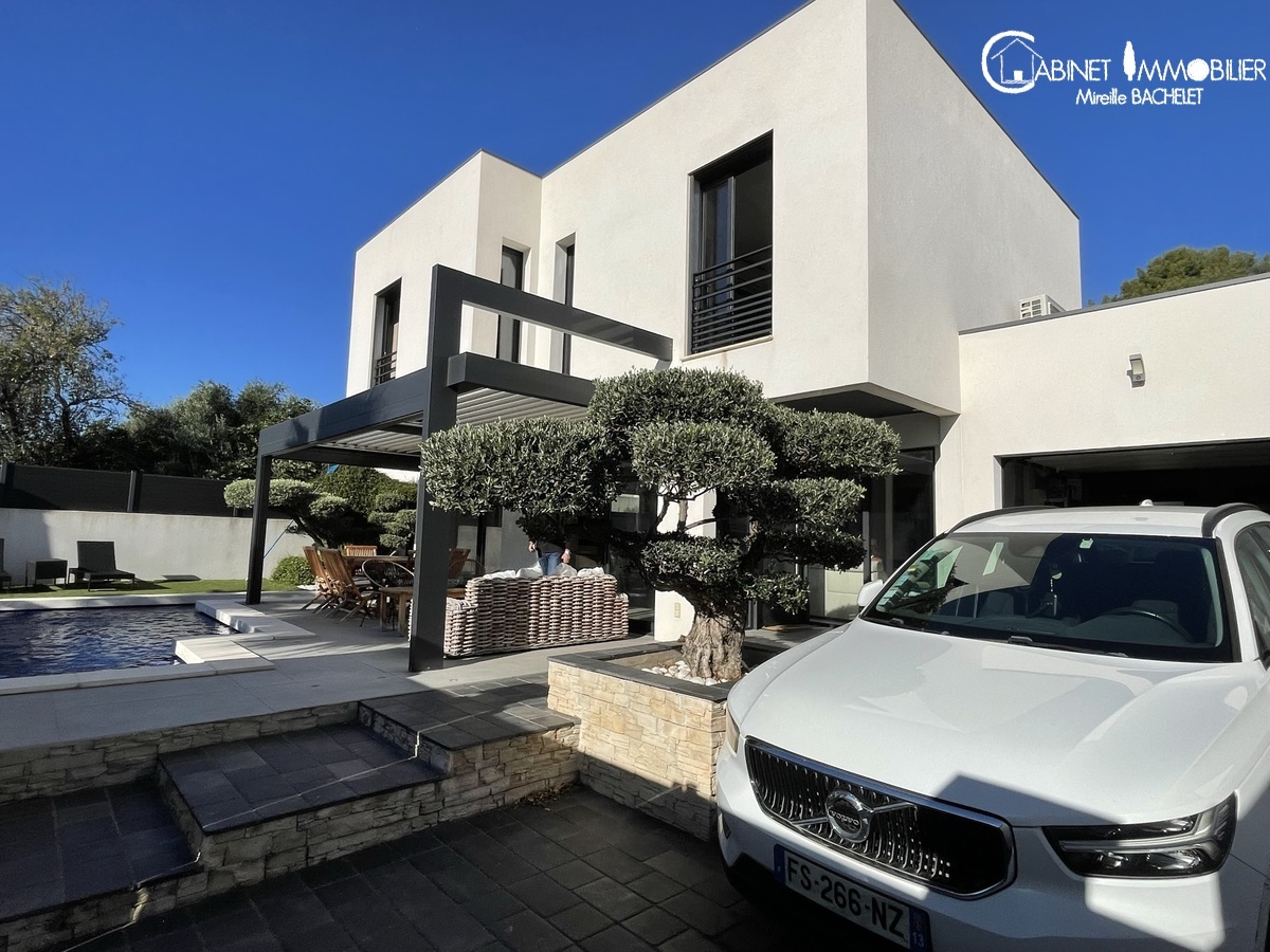 Maison 5 pièces 115 m² · à La Ciotat · 115 m² · 750 000 €