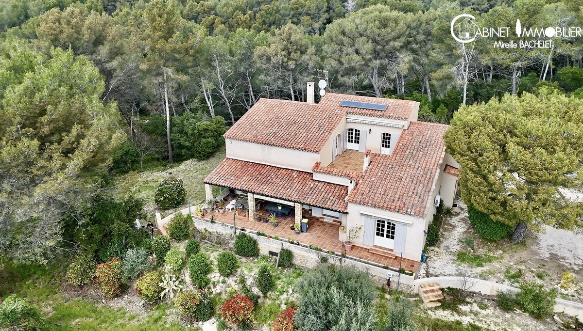 Maison 6 pièces 276 m² · à Ceyreste · 276 m² · 895 000 €